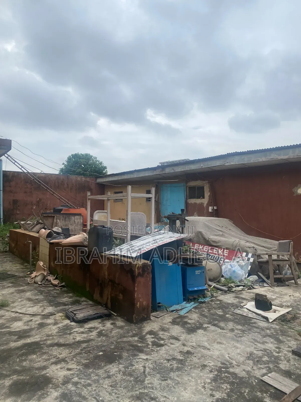 Land Measuring 485sqm With a Demolishable Structure on It, in a Love in Adeniyi Jones