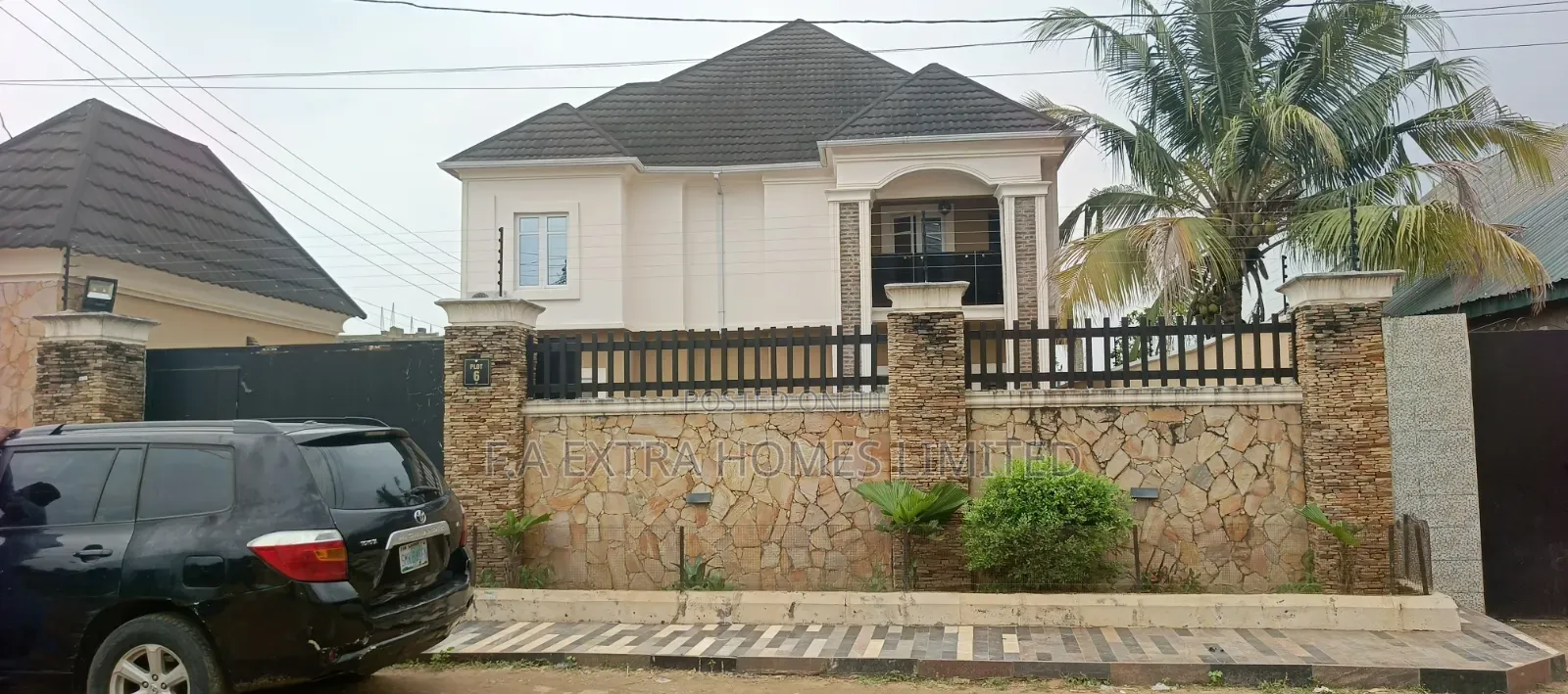 5bdrm Duplex in Magodo Phase 1, for sale in GRA Phase 1