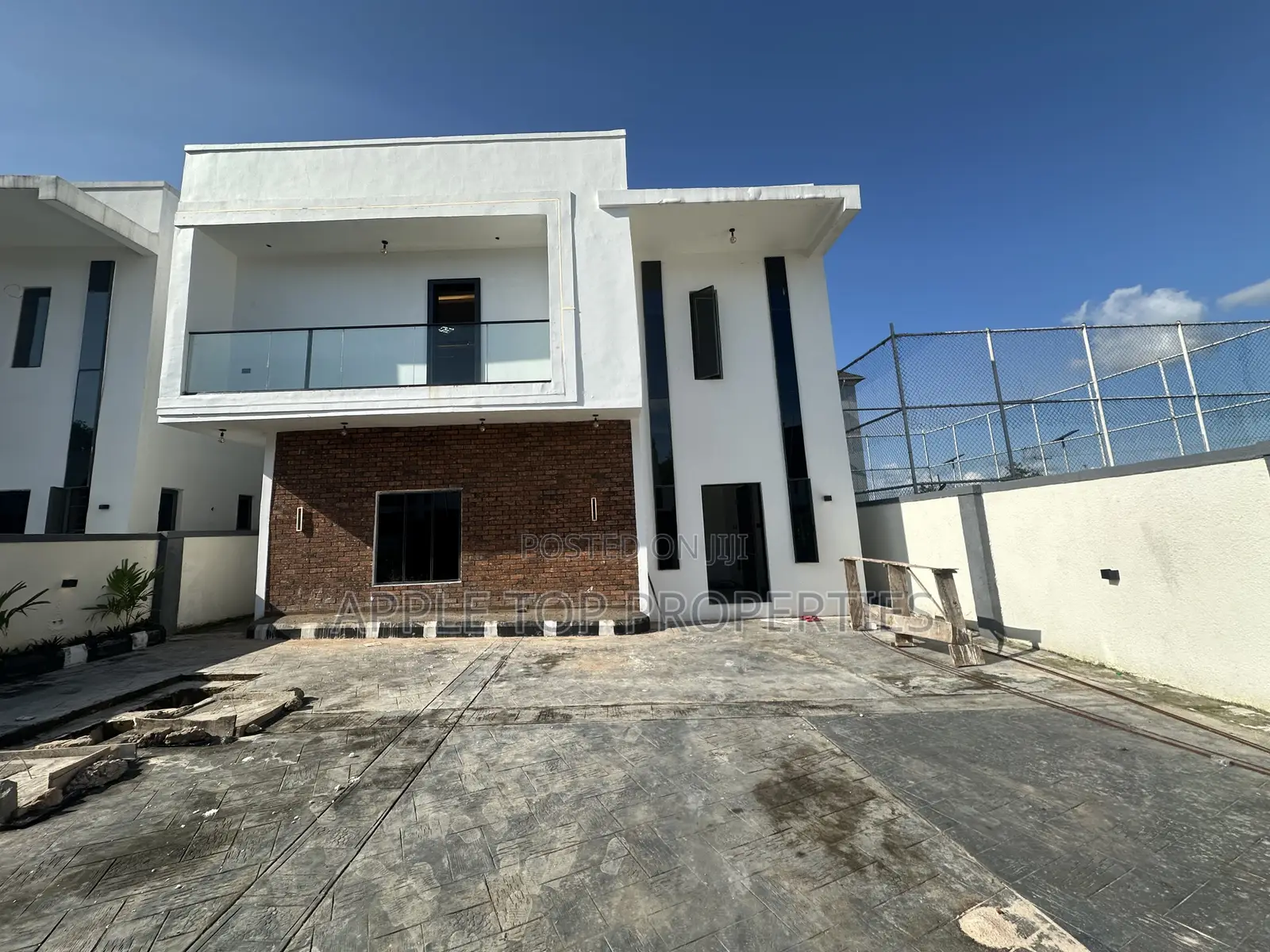 4bdrm Duplex in Citylight Estate, Enugu for sale in Enugu