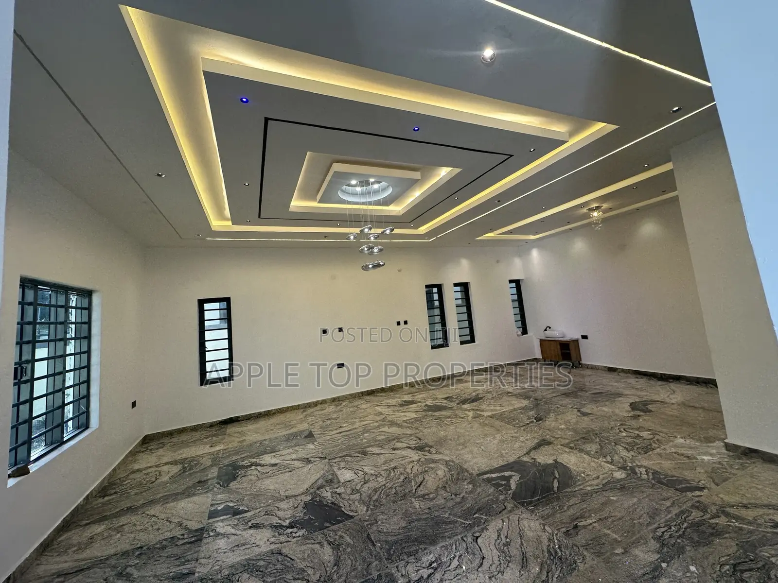 4bdrm Duplex in Citylight Estate, Enugu for sale in Enugu