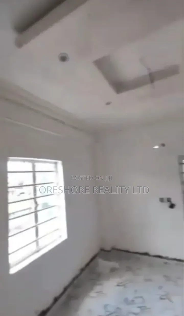 2bdrm Apartment in Adekunle for rent in Adekunle