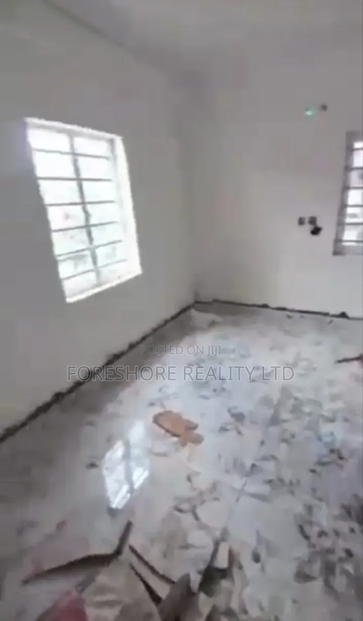 2bdrm Apartment in Adekunle for rent in Adekunle