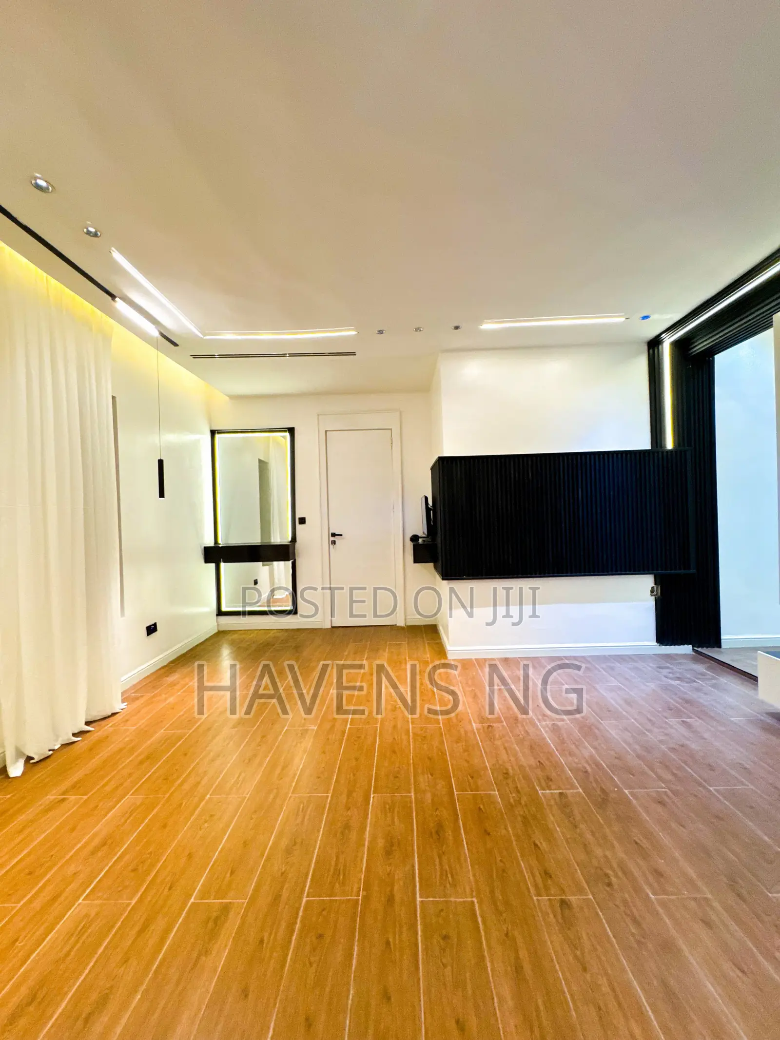 5bdrm Duplex in Guzape District for sale in Guzape District