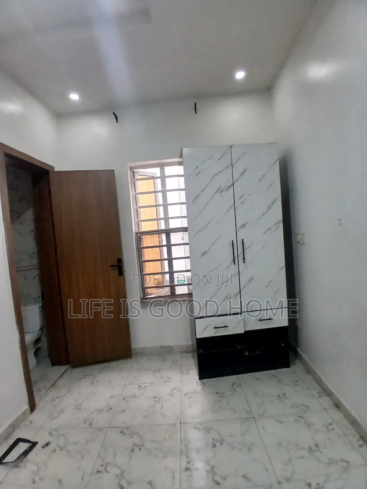 1bdrm Shared Apartment in Agungi East Estate for rent in Agungi