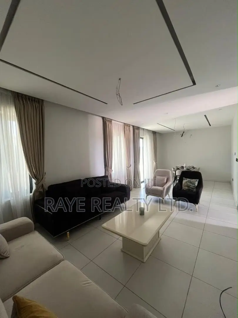 4bdrm Duplex in Lekki Phase 1 for sale in Lekki Phase 1