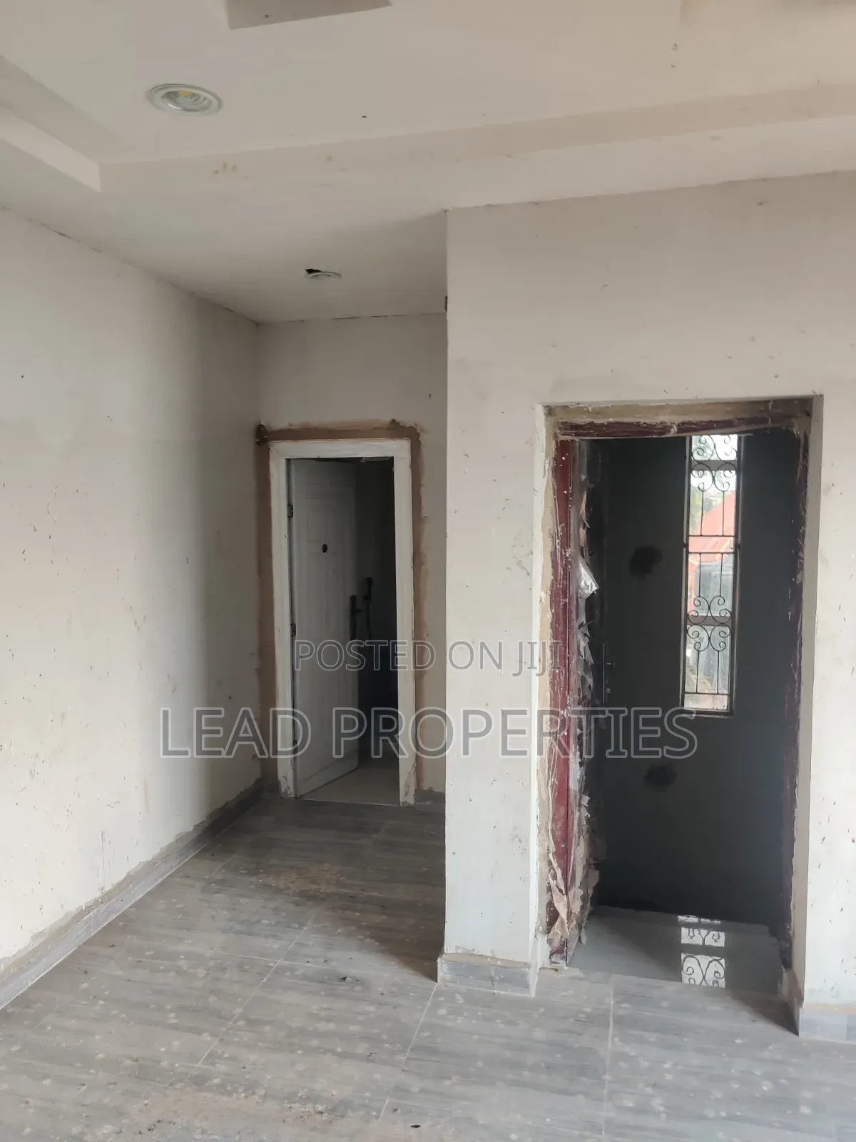 2bdrm Block of Flats in Hob Estate Akure for rent in Akure