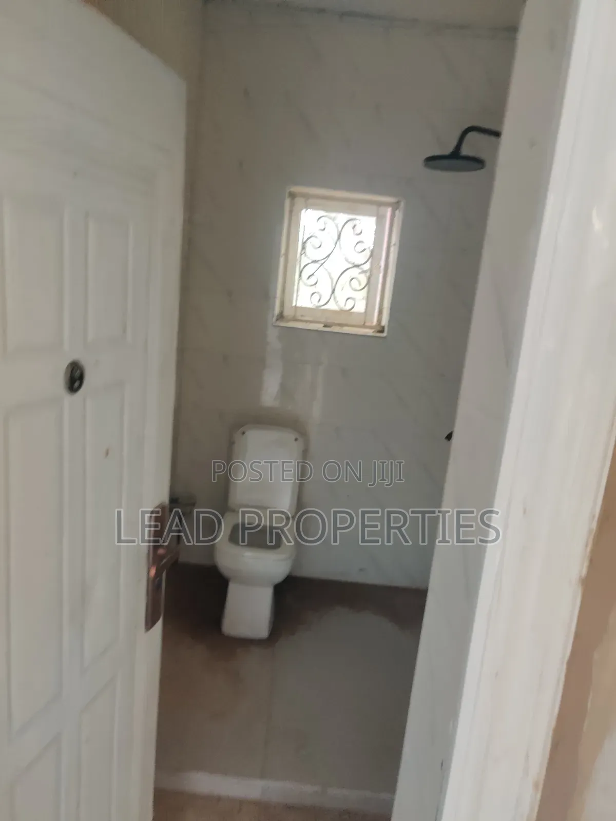 2bdrm Block of Flats in Hob Estate Akure for rent in Akure