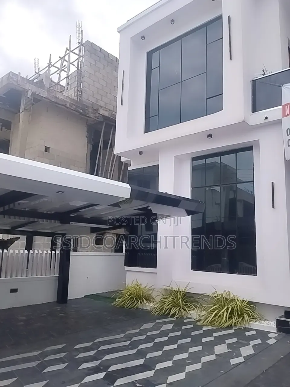 5bdrm Duplex in Call To Access, Ikota for sale in Ikota