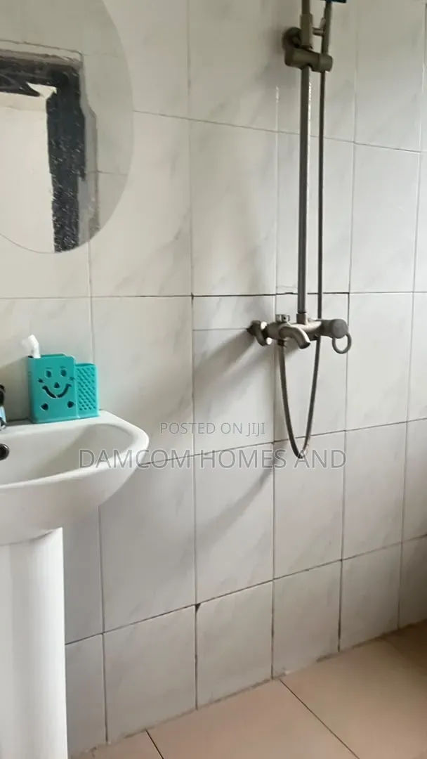 2bdrm Apartment in Aba Ado, Akala Express for rent in Akala Express