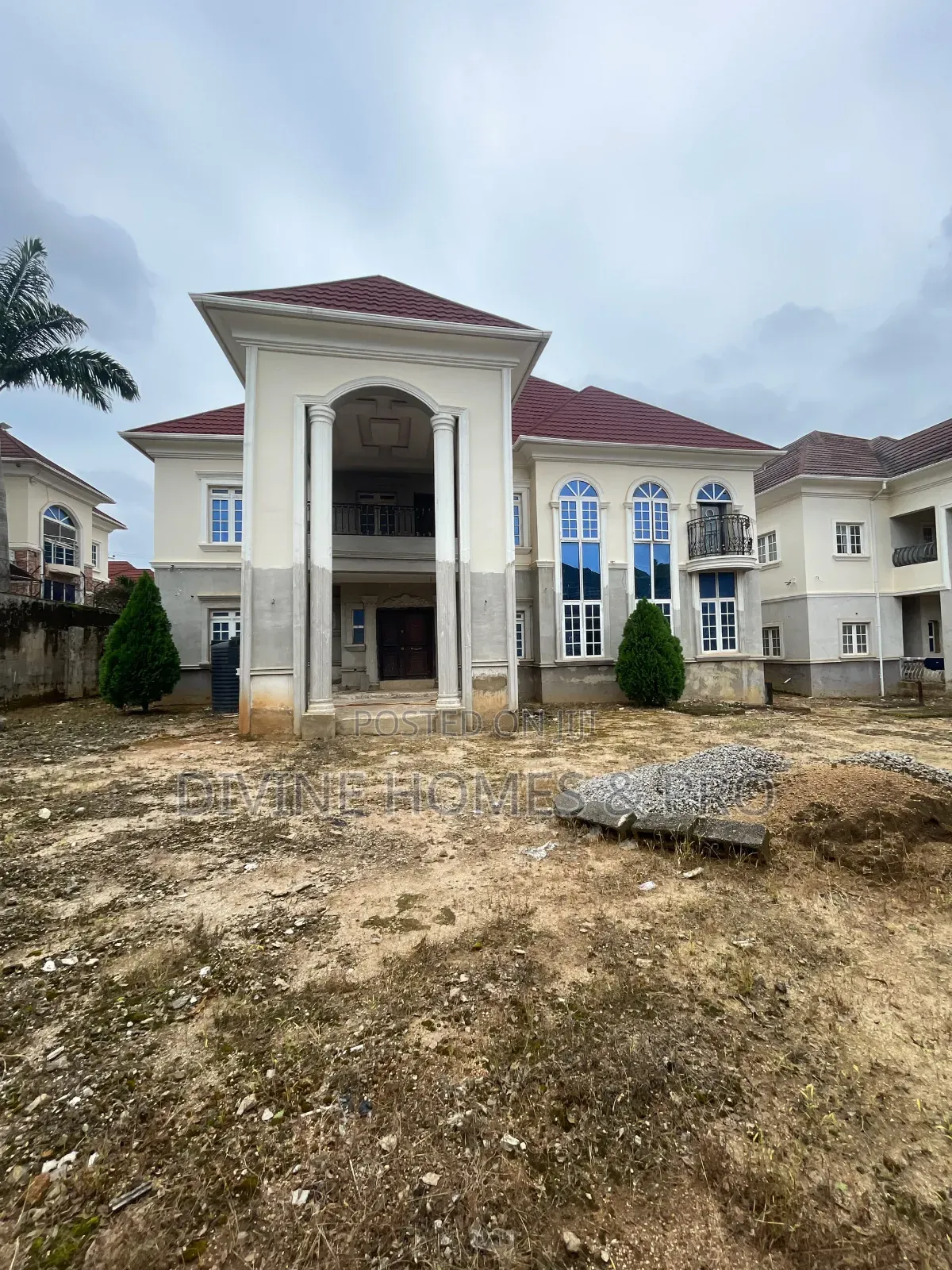 6bdrm Duplex in Katampe (Main) for sale in Katampe (Main)