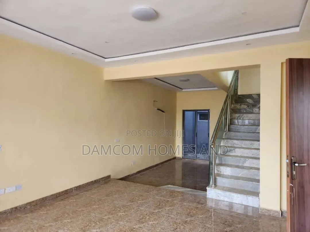 4bdrm Duplex in Bodija for sale in Bodija