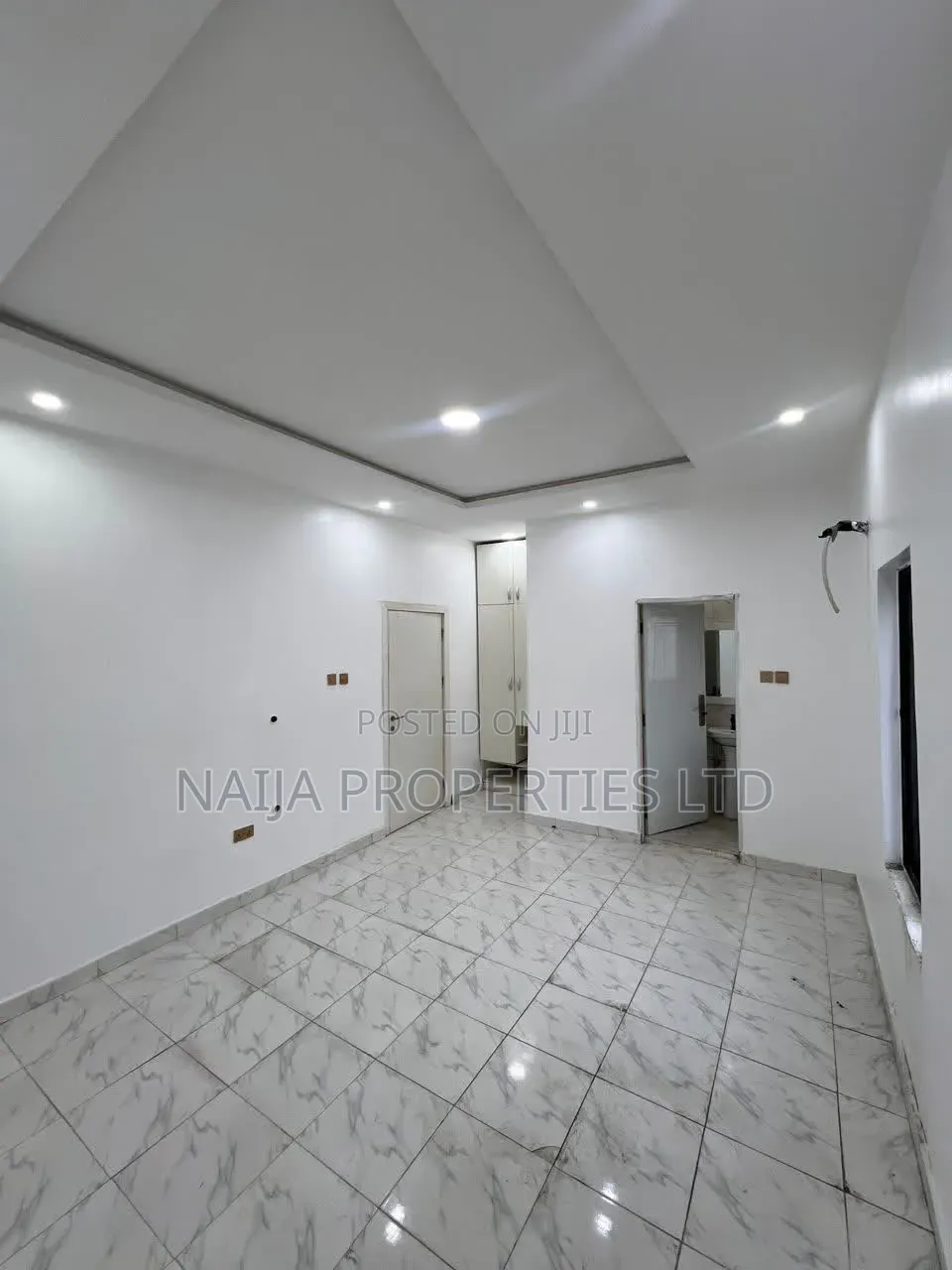 Mini Flat in Ilasan-Ikate for rent in Ilasan
