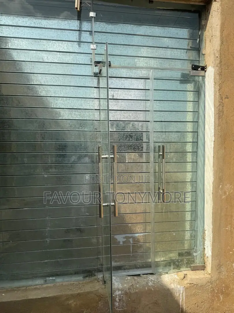 Shop for Rent in FHA