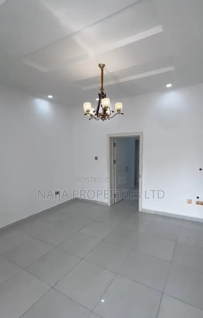 Mini Flat in Ilasan-Ikate for rent in Ilasan