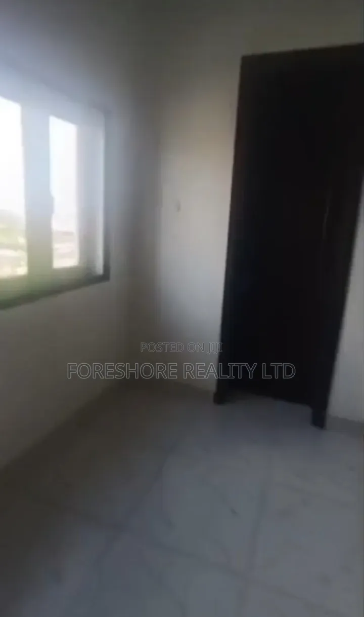 4bdrm Mansion in Obanikoro for rent in Obanikoro