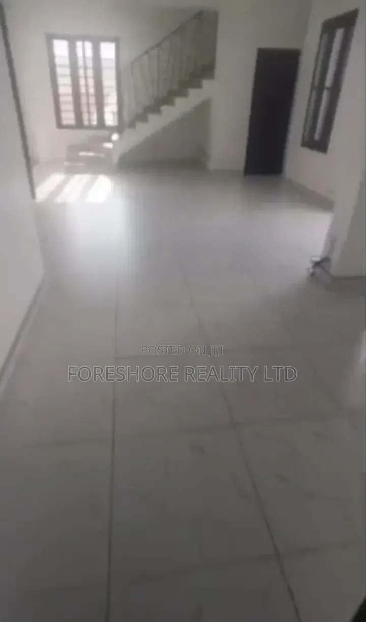 4bdrm Mansion in Obanikoro for rent in Obanikoro