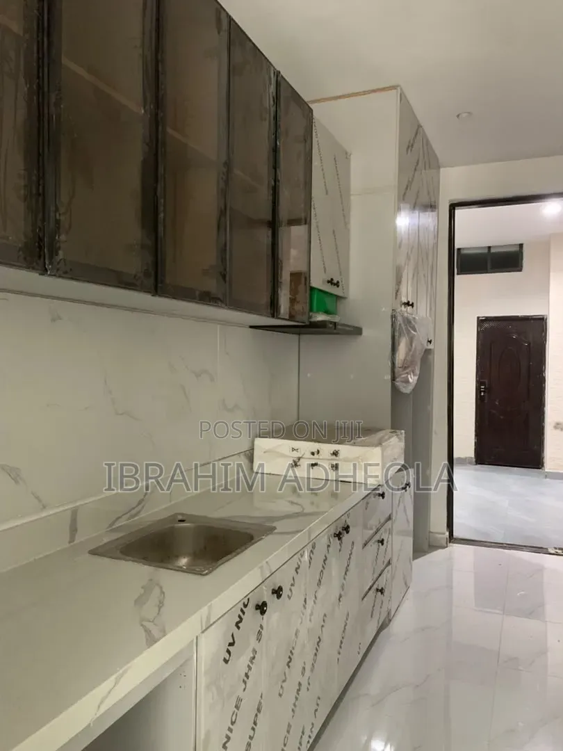 Mini Flat in Off Freedom Way, Lekki Phase 1 for sale in Lekki Phase 1