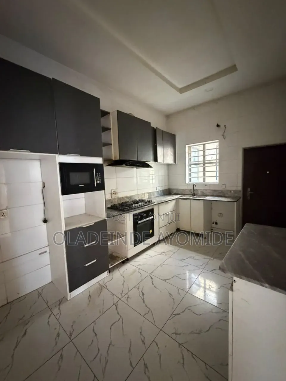 Mini Flat in Royal Pine Gate 3, Chevron for rent in Chevron