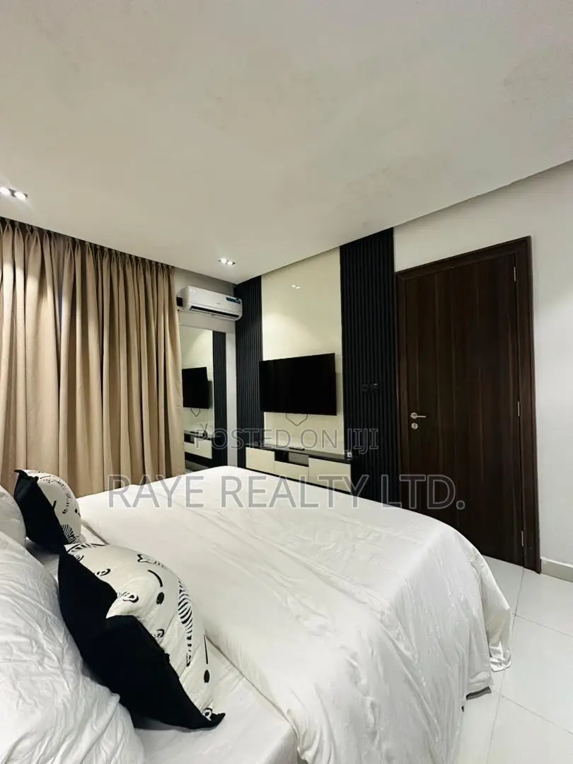 Furnished 2bdrm Apartment in Lekki Phase 1 for sale in Lekki Phase 1