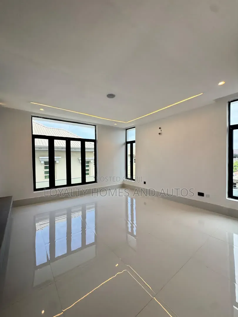 4bdrm Maisonette in Ikoyi S.W for sale in Ikoyi S.W