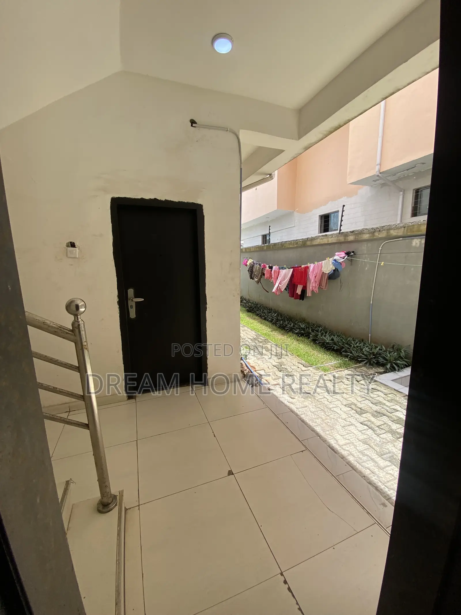 3bdrm Apartment in Orchid Road -, Lekki for rent in Lekki