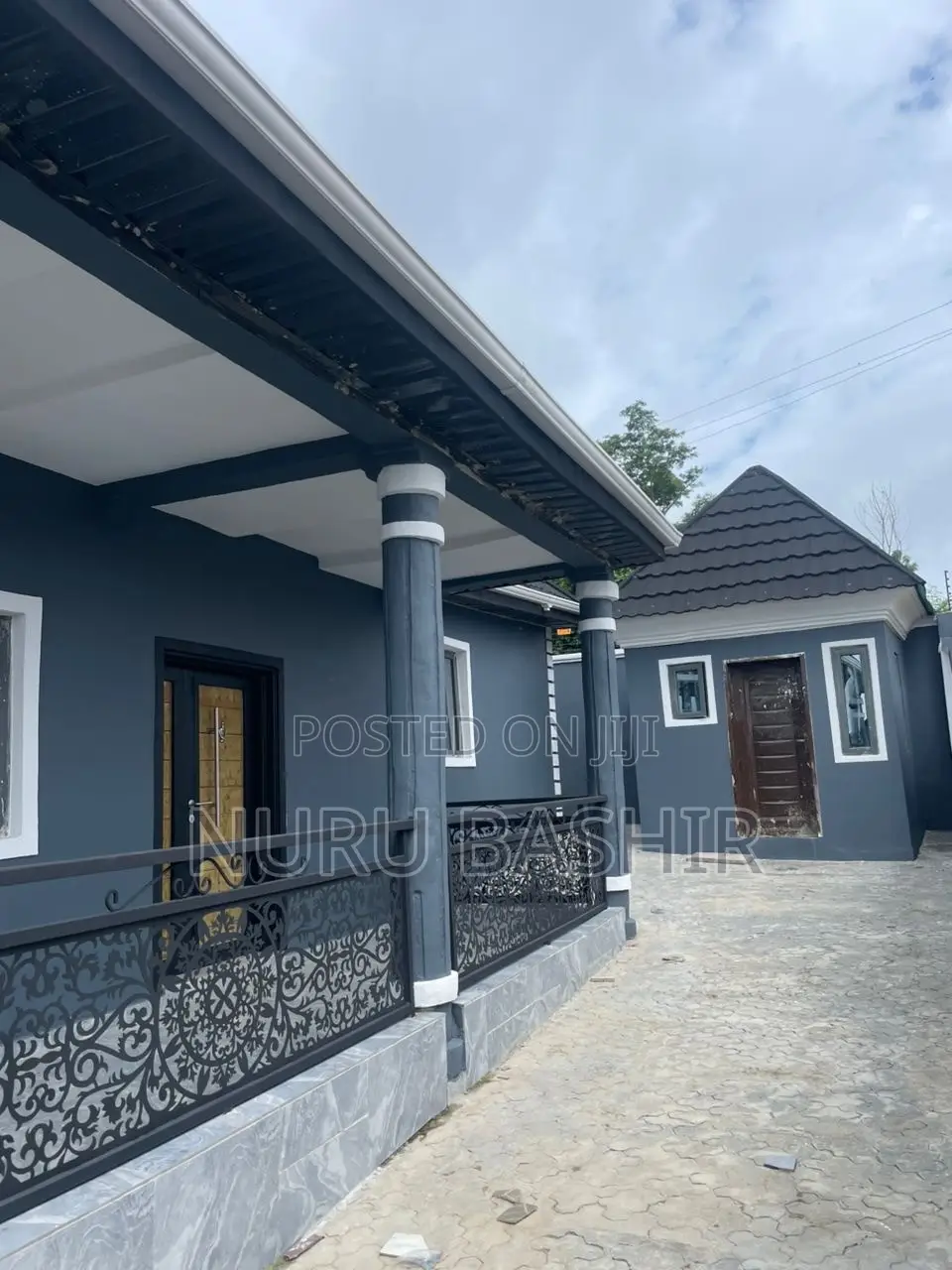 3bdrm Block of Flats in Odo Okun, Akala Express for rent in Akala Express