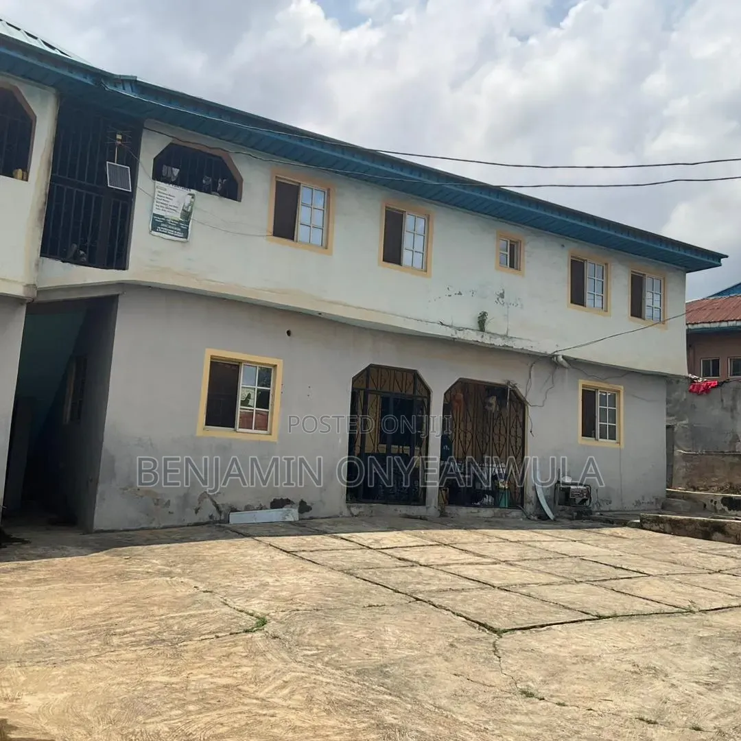 8bdrm Block of Flats in Makogi, Obafemi-Owode for rent in Obafemi-Owode