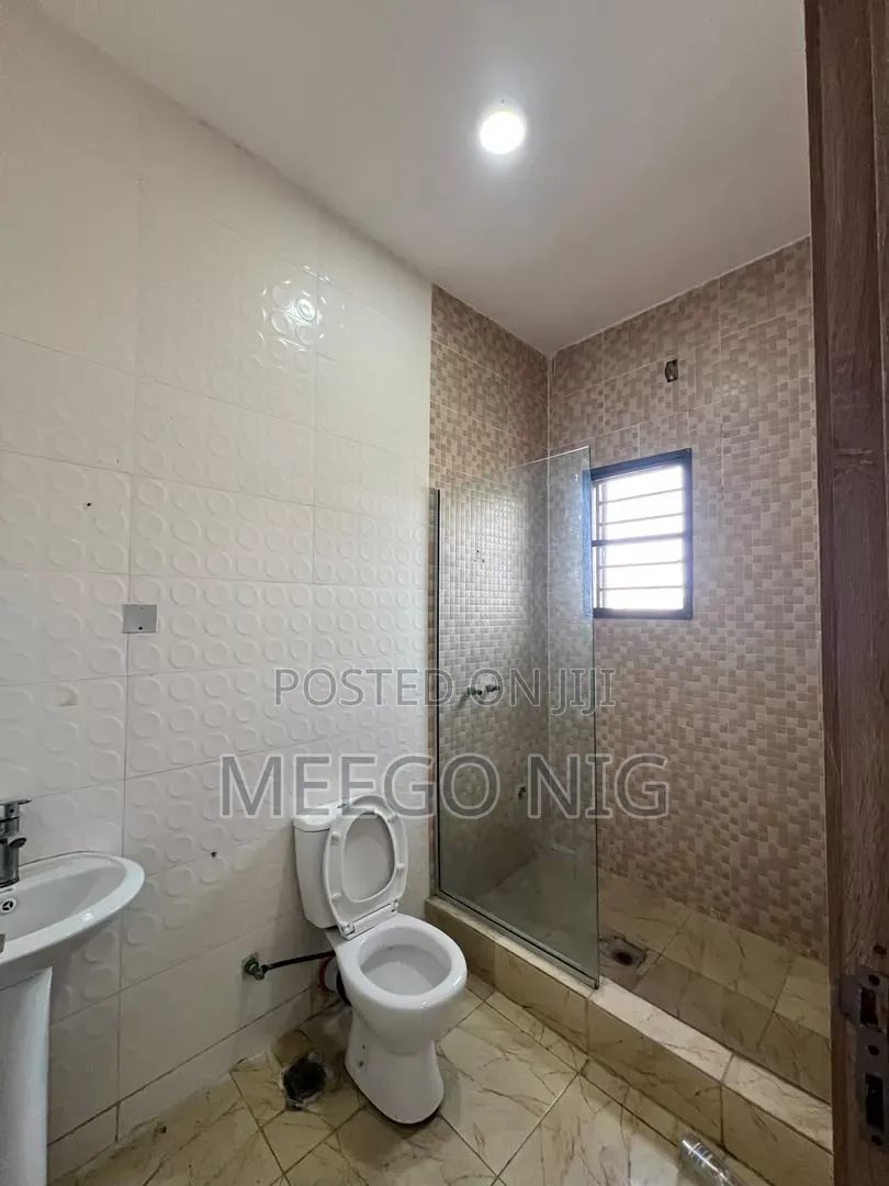 2bdrm Apartment in Ogunfayo Eputu Ibeju, Lakowe for rent in Lakowe
