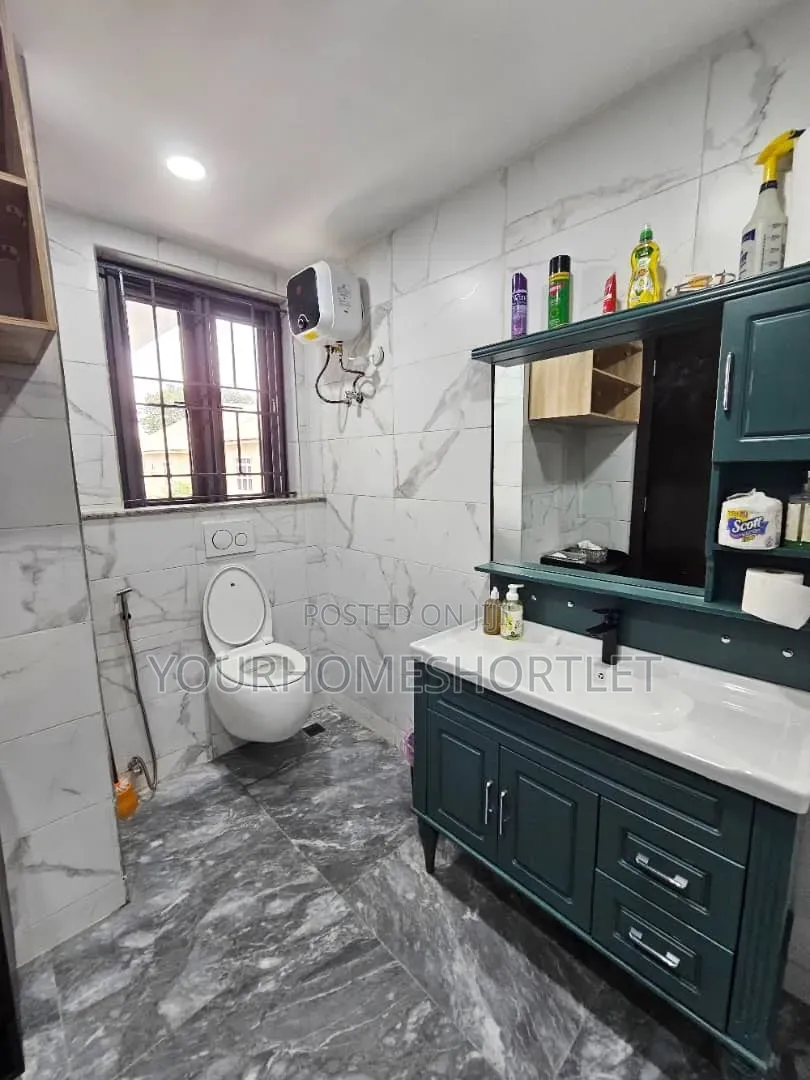 6bdrm Mansion in Ikeja GRA for sale in Ikeja GRA
