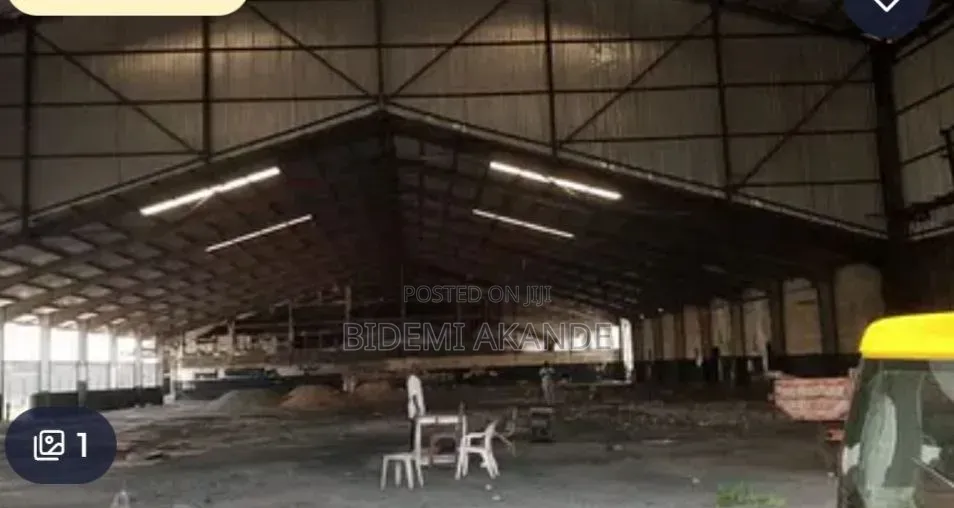 3,600sqm Warehouse for Sale in Ikeja in Agidingbi