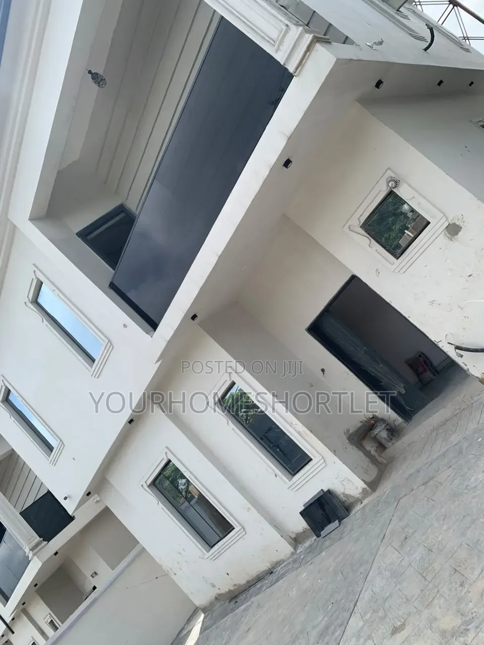 Brand New 4 Bedroom Self Compound in Atunrase Medina
