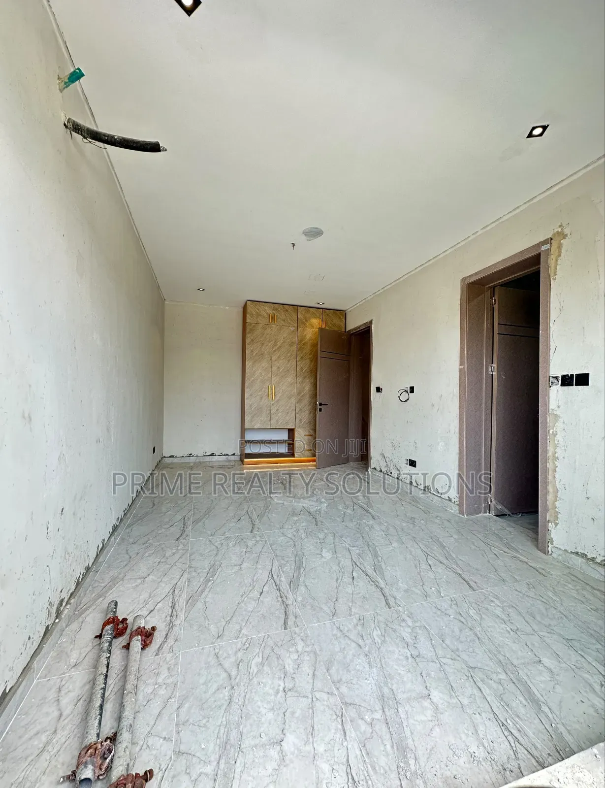 3bdrm Apartment in Ikate for sale in Ikate
