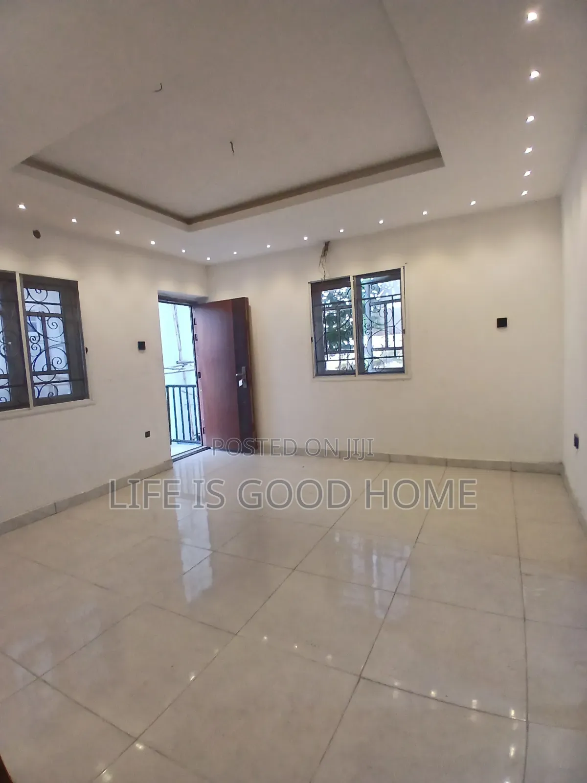 2bdrm Apartment in Seaview  Estate, Ologolo for rent in Ologolo