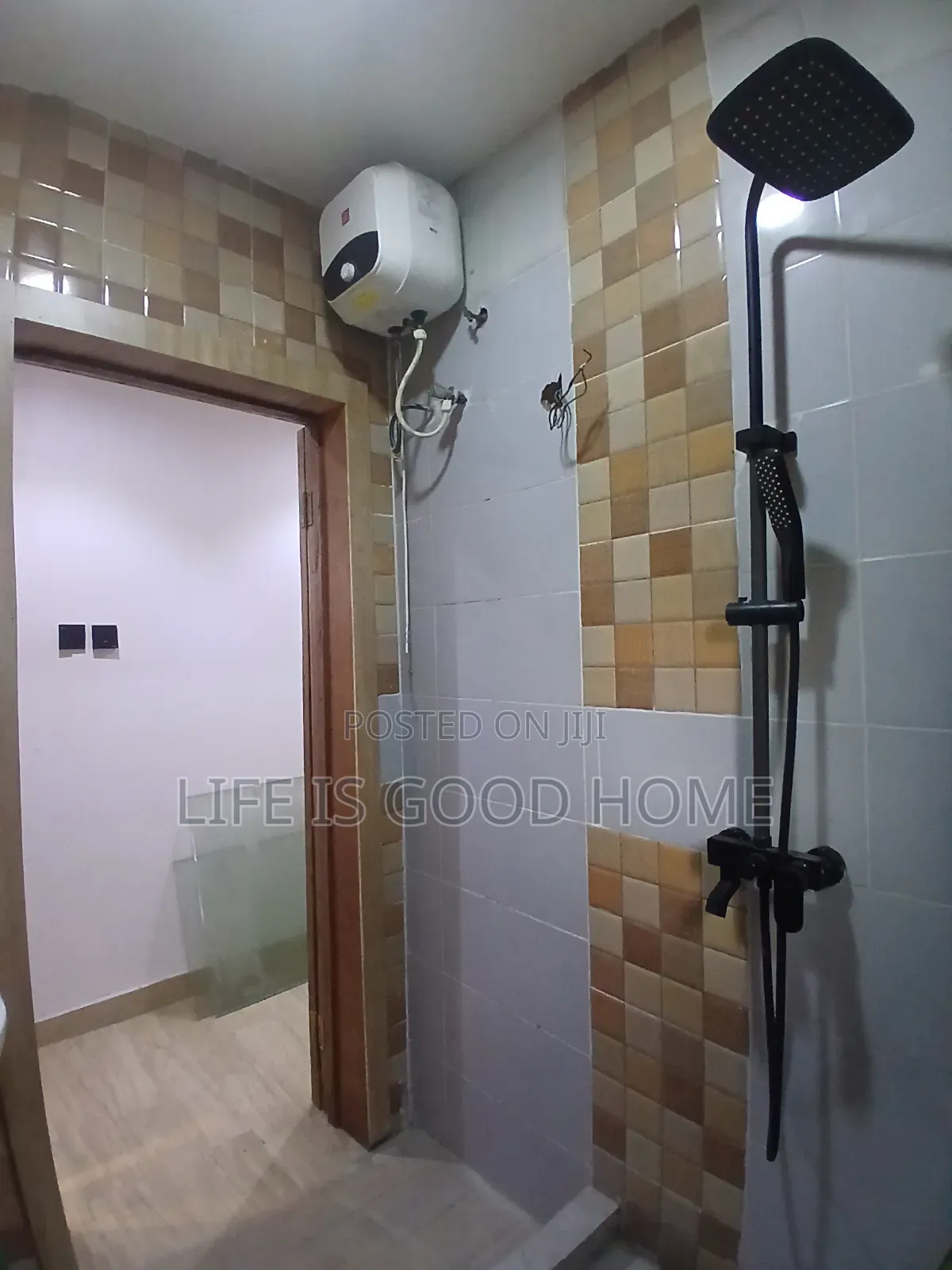 2bdrm Apartment in Seaview  Estate, Ologolo for rent in Ologolo