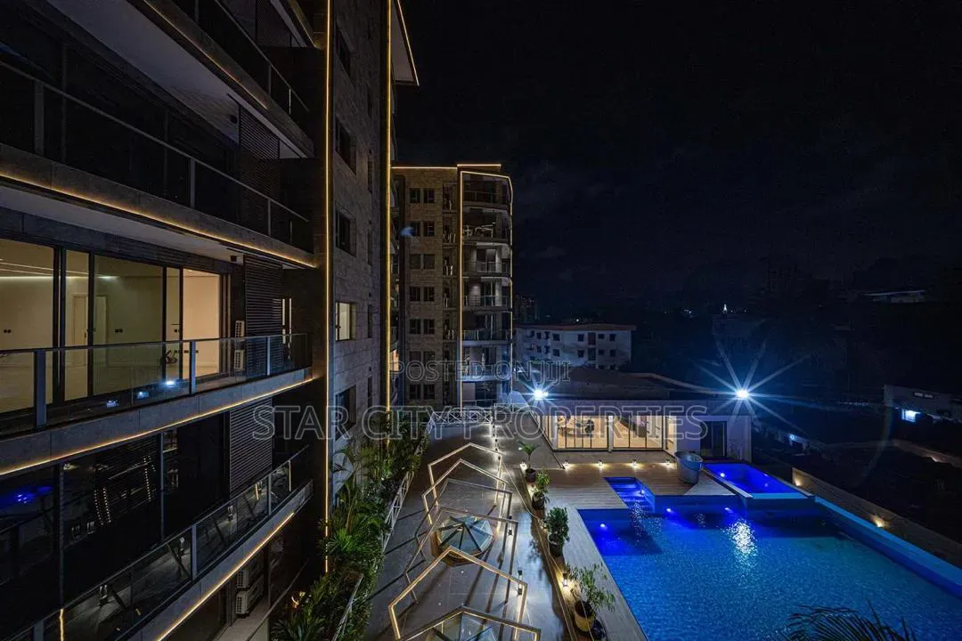 3bdrm Block of Flats in Old Ikoyi for sale in Old Ikoyi