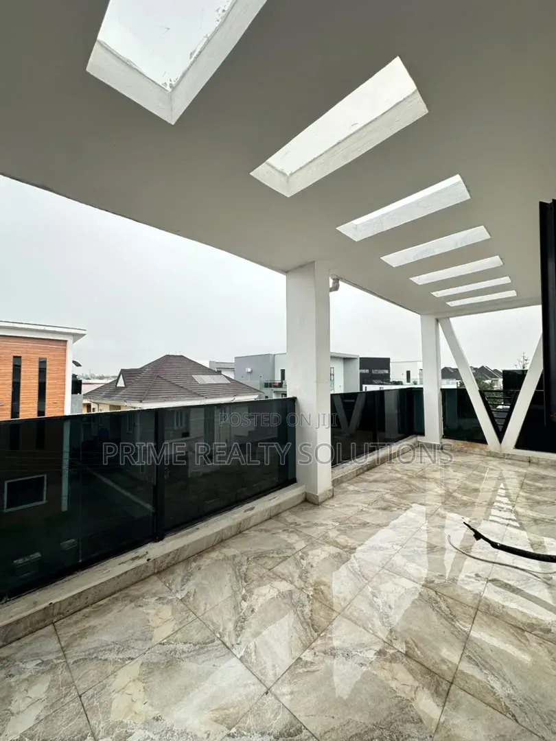 5bdrm Duplex in Lekki Gardens Estate for sale in Lekki Gardens Estate