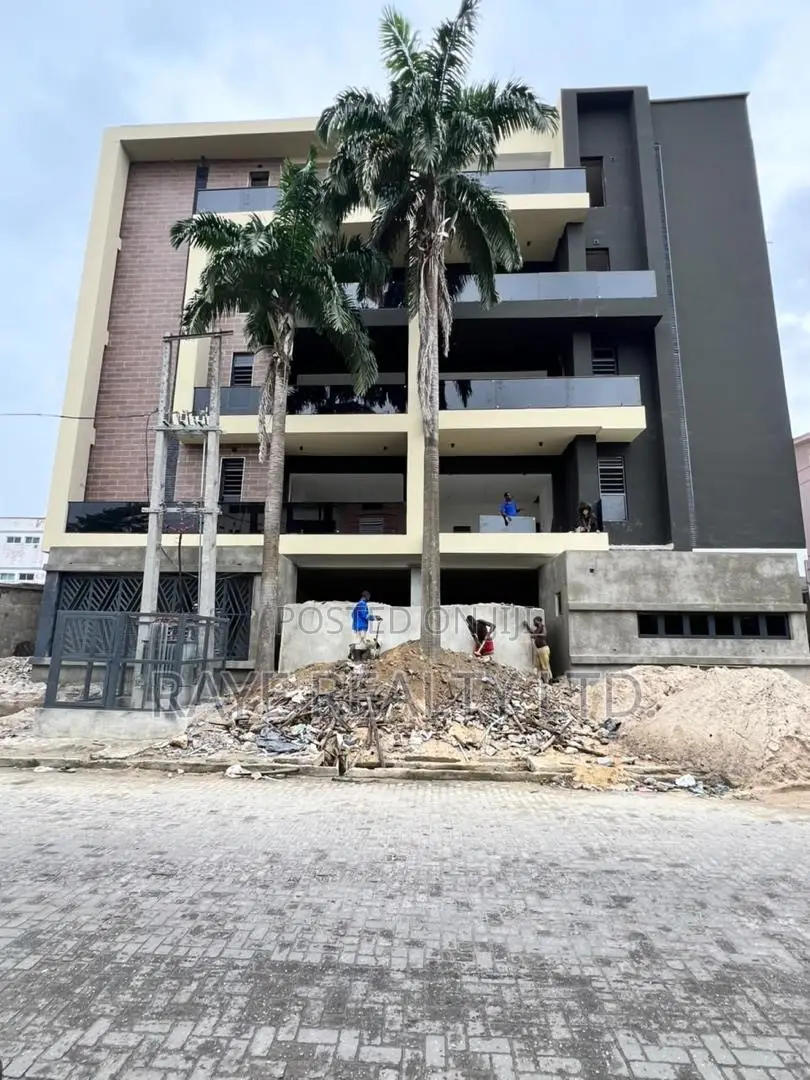 3bdrm Apartment in Lekki Phase 1 for sale in Lekki Phase 1