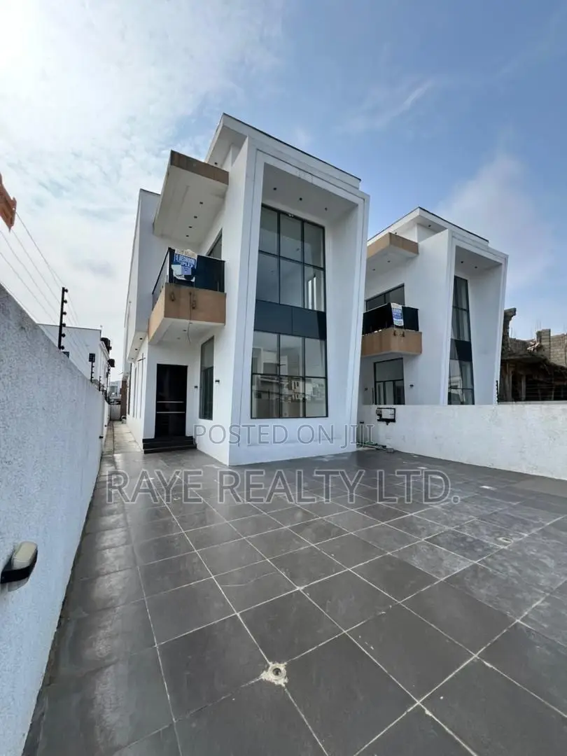 5bdrm Duplex in Ajah for sale in Ajah