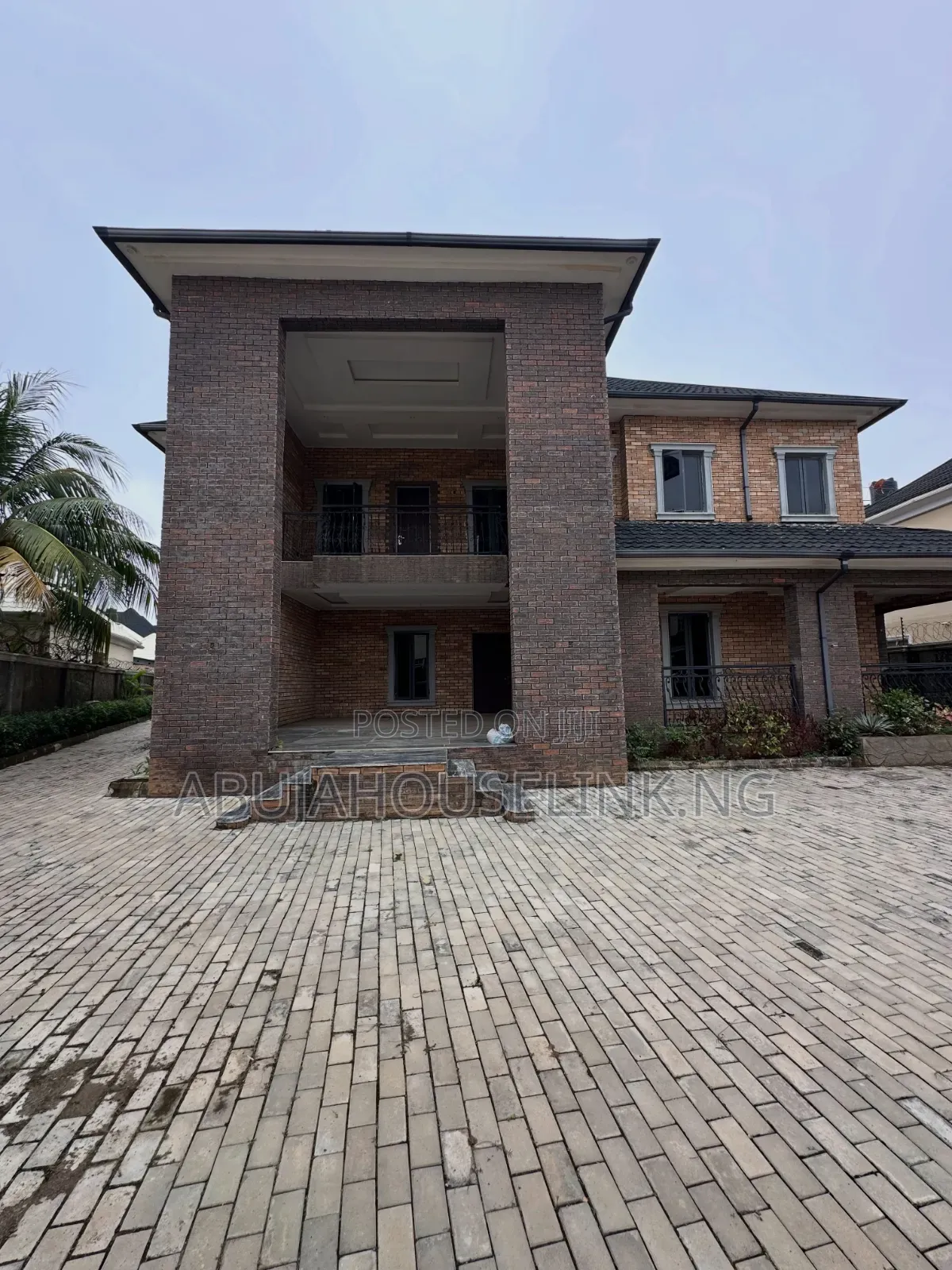 5bdrm Duplex in Lokogoma Abuja for sale in Lokogoma