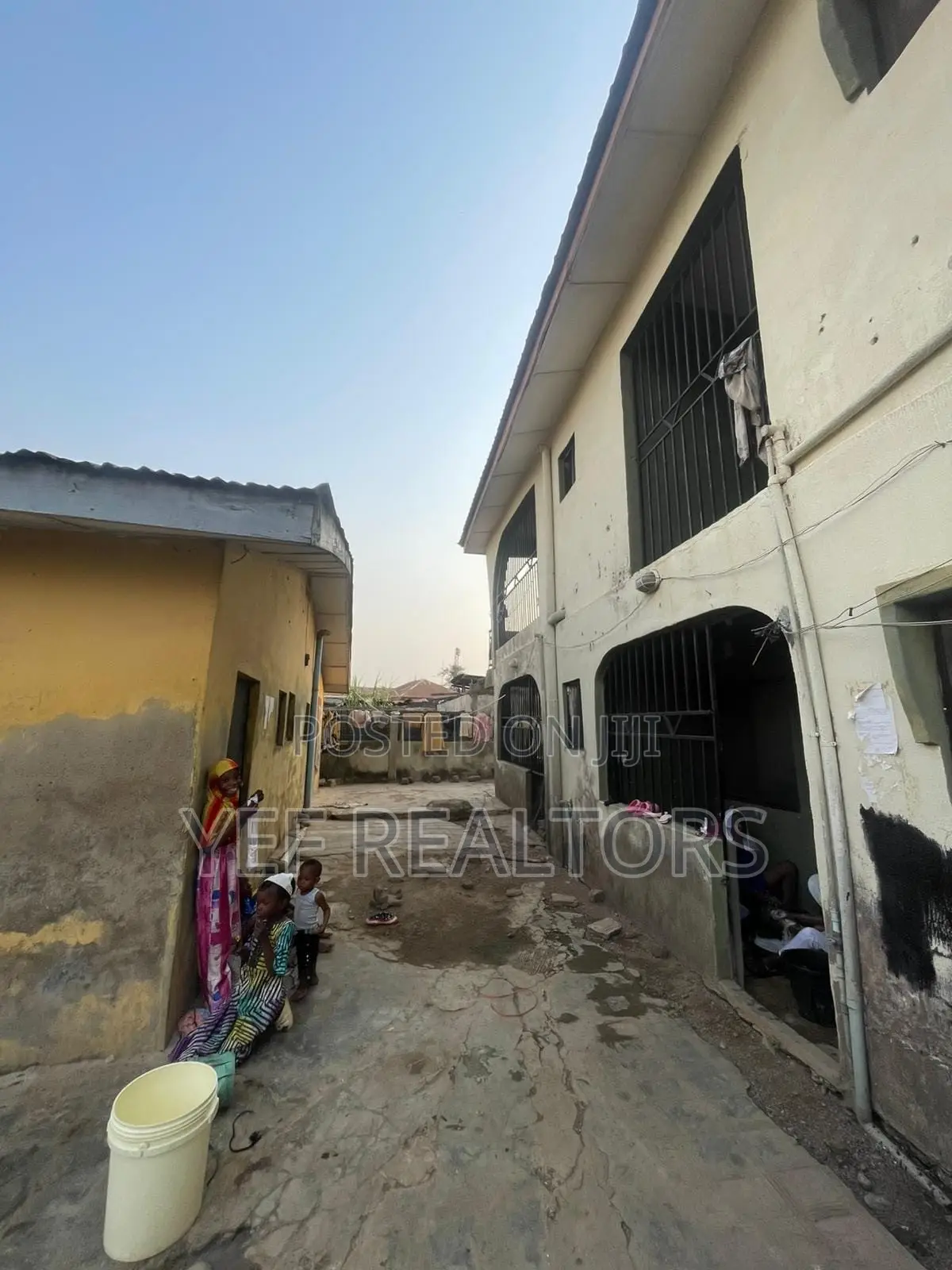 17 Units of Room & Parlour, 2-Bed & 11 Single Rooms for Sale in Ede in Ede