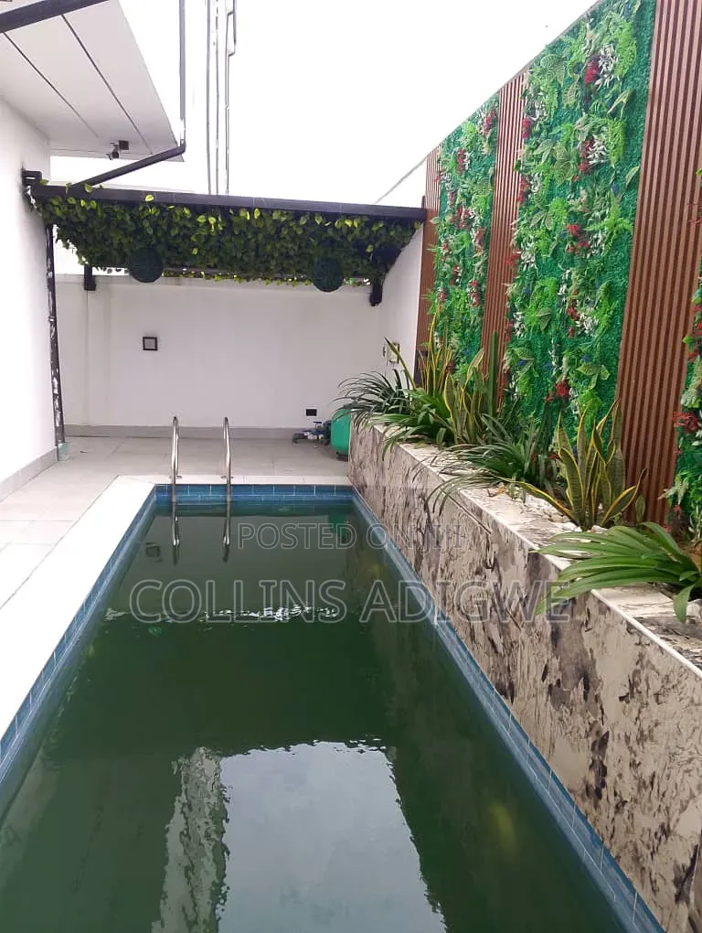 5bdrm Duplex in Lekki Phase 1 for sale in Lekki Phase 1