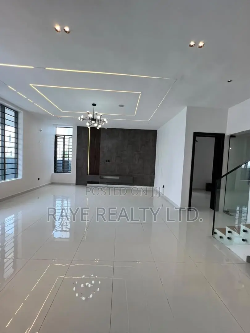 4bdrm Duplex in Ajah for sale in Ajah