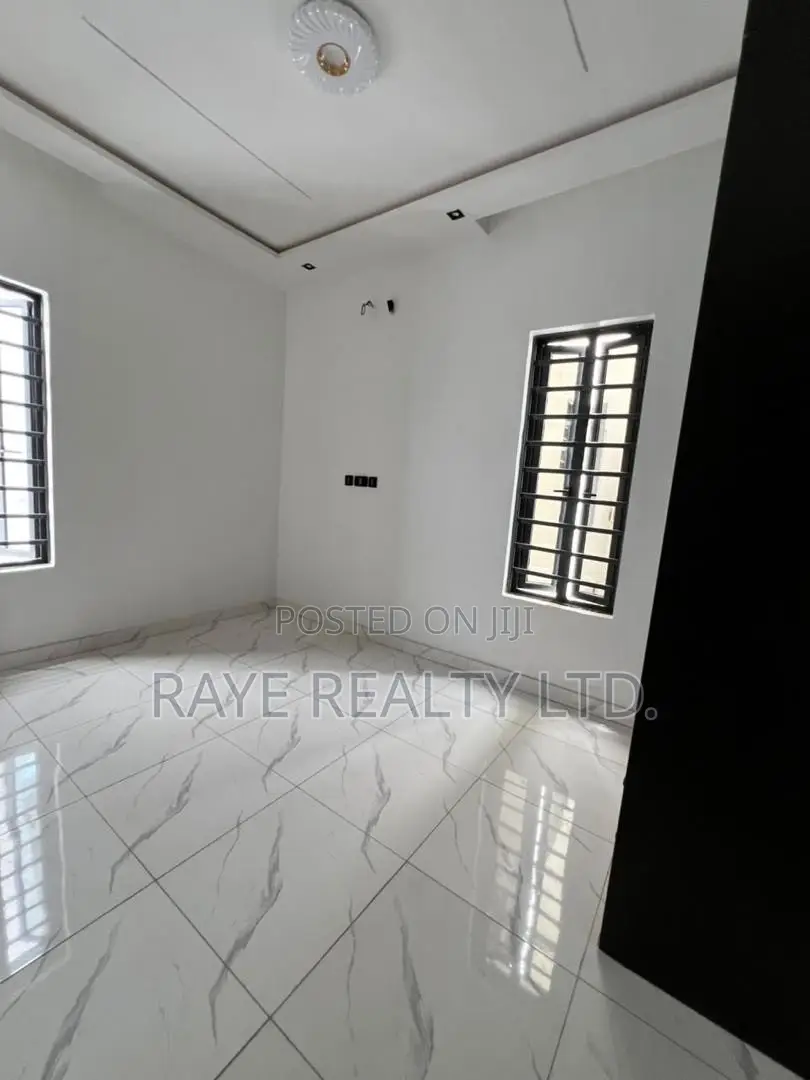 4bdrm Duplex in Ajah for sale in Ajah