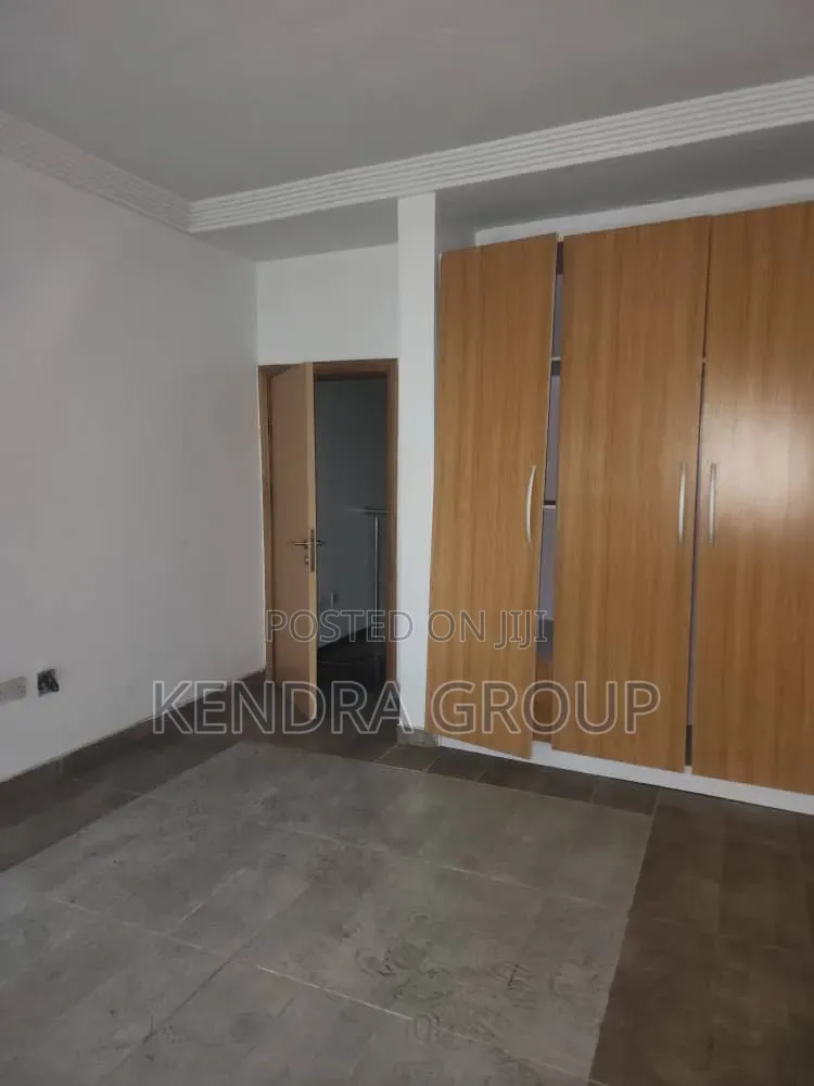 4bdrm Duplex in Ikate for rent in Ikate