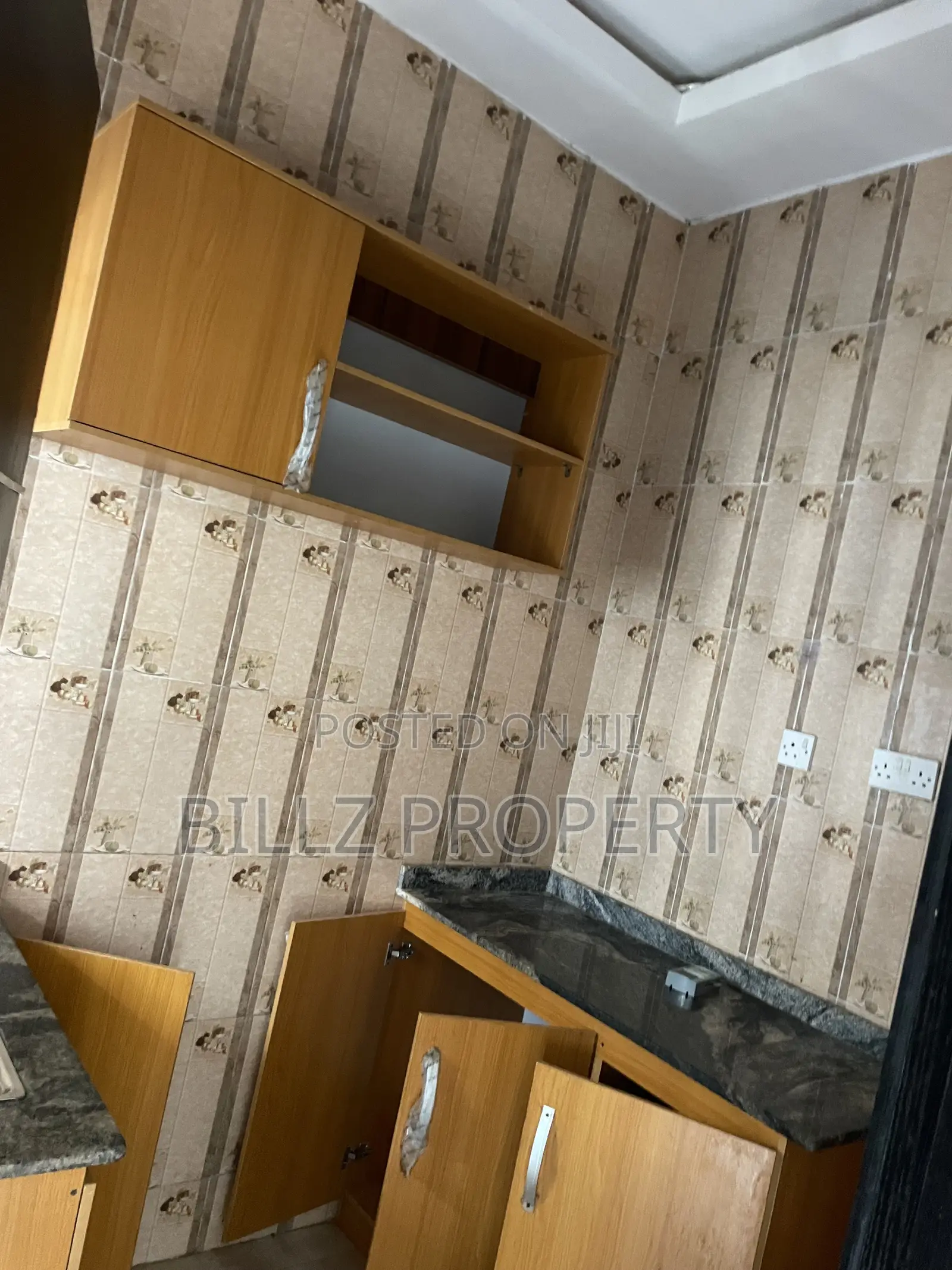 2bdrm Apartment in Community Estate, Abule Egba for rent in Abule Egba
