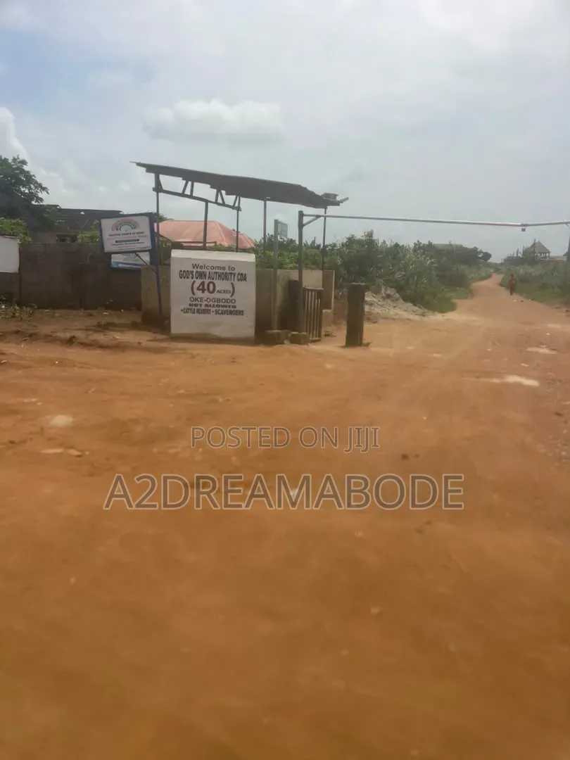 10bdrm Block of Flats in Ikorodu, Adamo for sale in Adamo