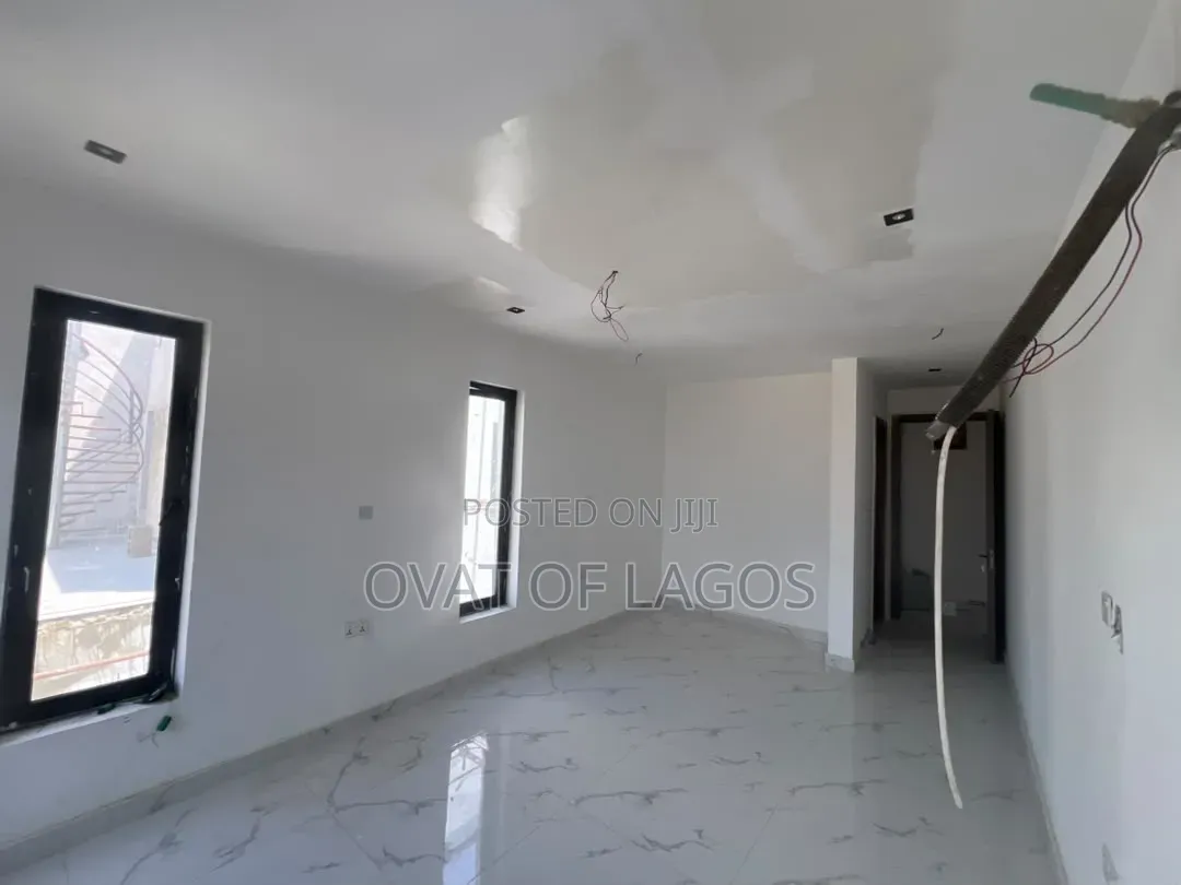 3bdrm Apartment in Lekki Phase 1 for sale in Lekki Phase 1