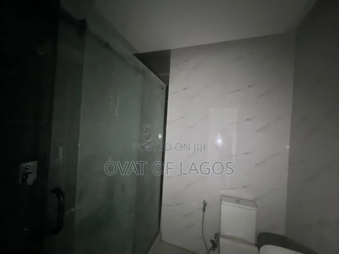 3bdrm Apartment in Lekki Phase 1 for sale in Lekki Phase 1