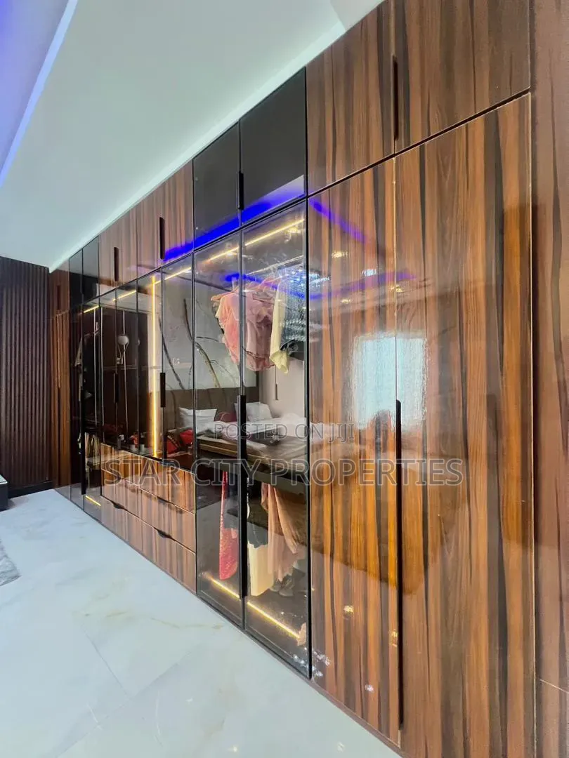 Furnished 3bdrm Apartment in Banana Island for sale in Banana Island