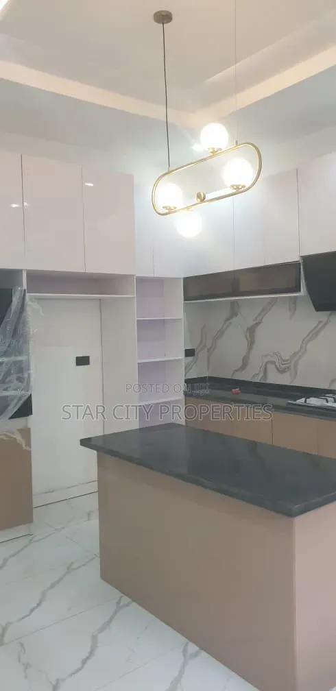 5bdrm Duplex in Magodo Phase 2 for rent in GRA Phase 2 Shangisha